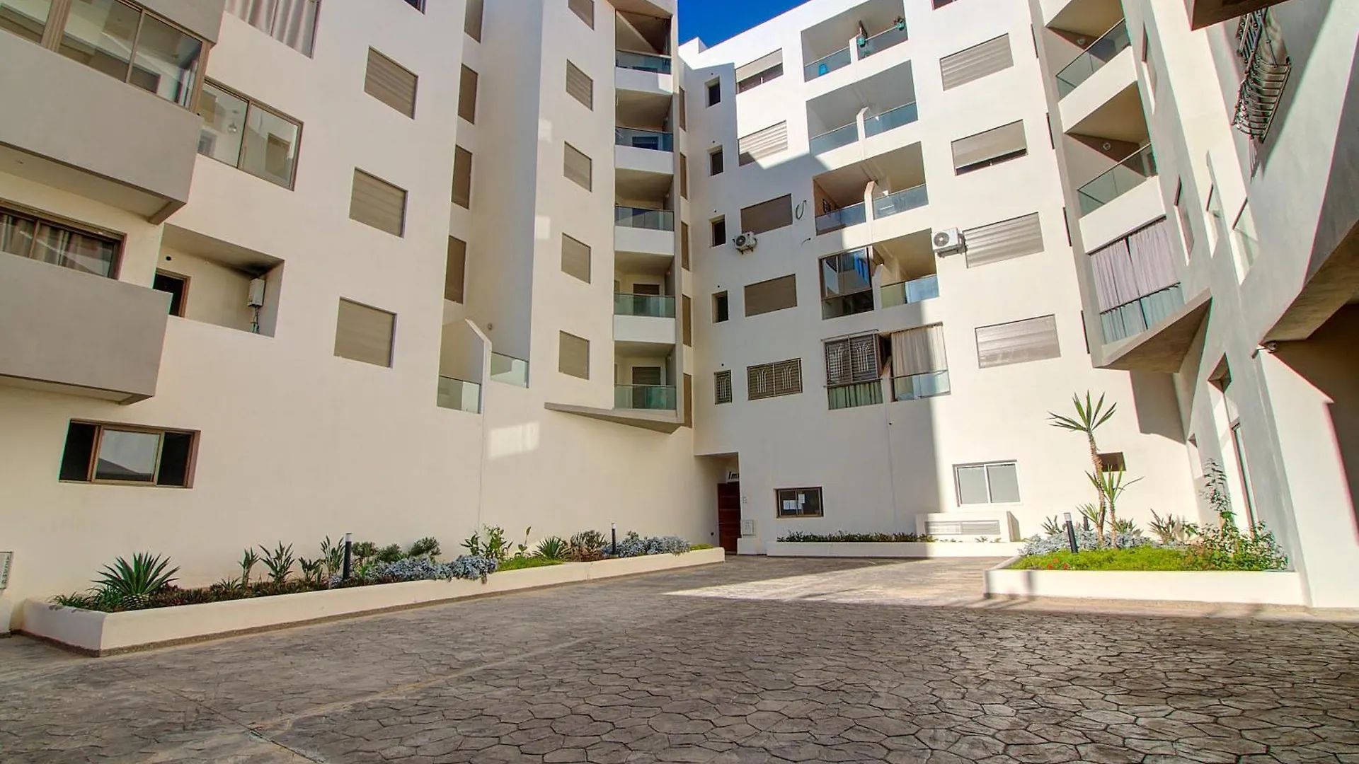 Modern Beachfront Apartment With Sea View 阿加迪尔 摩洛哥