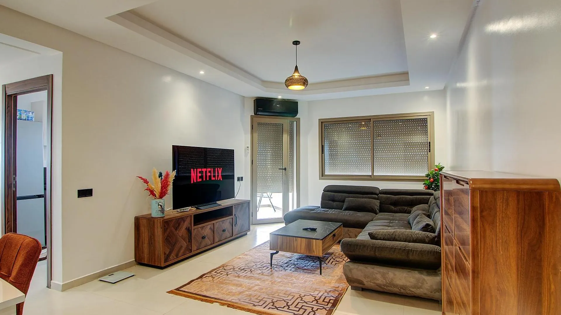 Modern Beachfront Apartment With Sea View 阿加迪尔